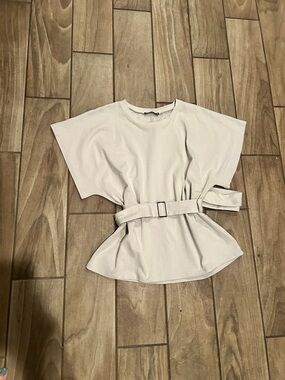 Zara Cream Short Sleeve Cinch-Waist Top